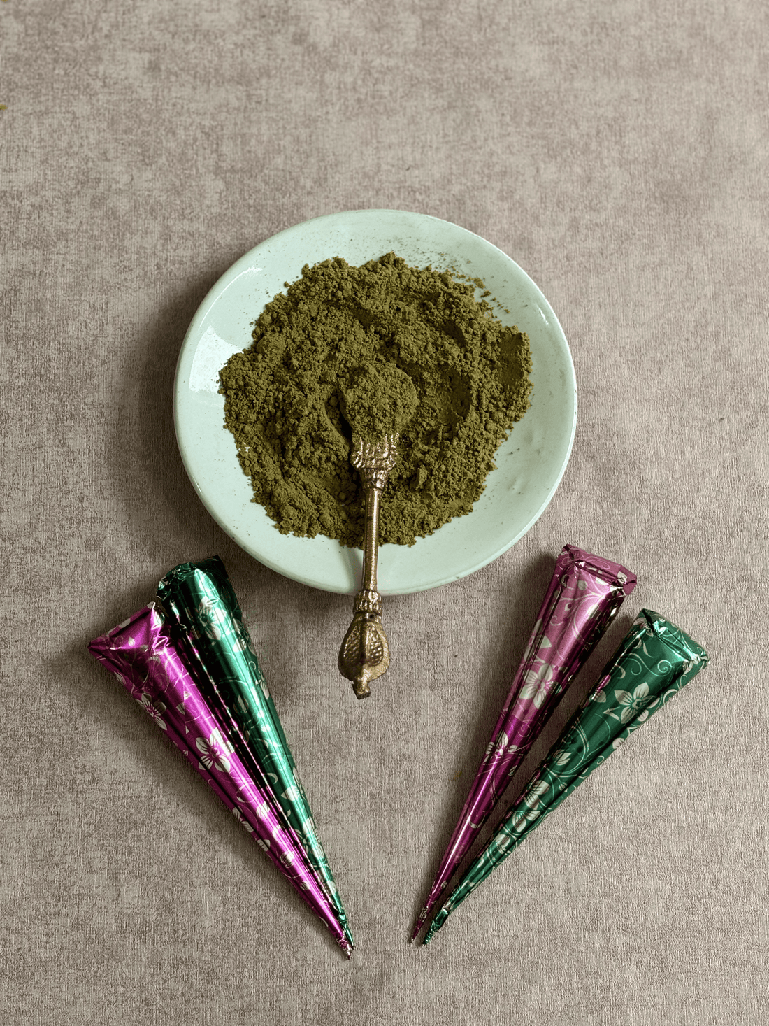 Triple Filtered Natural Mehendi Powder